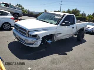 2001 Dodge 2500 with VIN 3B7KF23671G788310, listed as a Copart auction lot 69878015 with 536,057 mi miles and Salvage title. Bid and sale history available at DreamBid. Image 1.