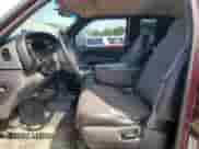 1998 Dodge 3500 z VIN 1B7MF3367WJ214973, wystawiony jako Copart lot #59921755 z przebiegiem 333 761 mil mil oraz Szkoda całkowita • Salvage title. Historia ofert i sprzedaży dostępna na DreamBid. Obrazek 7.