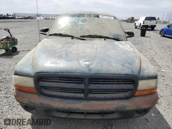 2000 Dodge Dakota с VIN 1B7FL26X1YS753294, выставлен на аукционе Copart как лот 64277635 с пробегом Не указан миль и Чистый • Clean title. История ставок и продаж доступна на DreamBid. Изображение 5.
