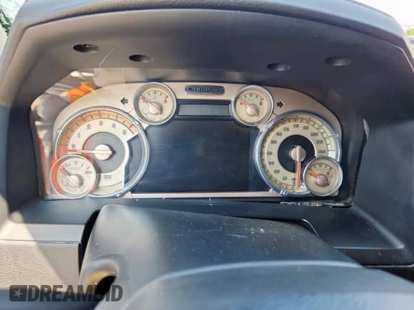 2016 Ram 1500 Longhorn z VIN 1C6RR7PM4GS212713, wystawiony jako Copart lot #80459945 z przebiegiem Nie podano mil oraz Szkoda całkowita • Salvage title. Historia ofert i sprzedaży dostępna na DreamBid. Obrazek 9.