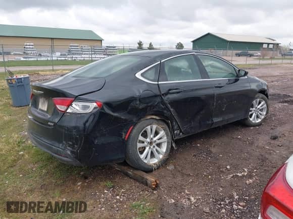 2016 Chrysler 200 Touring with VIN 1C3CCCFBXGN186095, listed as a IAAI auction lot 42130710 with 163,187 mi miles and . Bid and sale history available at DreamBid. Image 4.