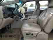 2004 Chevrolet Silverado 2500HD LT z VIN 1GCHK292X4E318763, wystawiony jako Copart lot #78013674 z przebiegiem 254 024 mil mil oraz Szkoda całkowita • Salvage title. Historia ofert i sprzedaży dostępna na DreamBid. Obrazek 7.