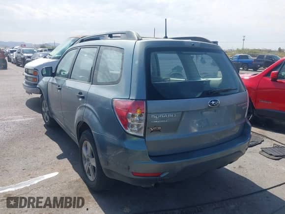 2010 Subaru Forester X с VIN JF2SH6BC2AH911916, выставлен на аукционе IAAI как лот 42666407 с пробегом 72 743 миль миль и . История ставок и продаж доступна на DreamBid. Изображение 15.