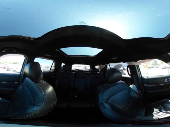 2017 Ford Explorer Limited z VIN 1FM5K8FH1HGA06917, wystawiony jako IAAI lot #43126985 z przebiegiem 110 203 mil mil oraz . Historia ofert i sprzedaży dostępna na DreamBid. Obrazek 18.