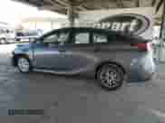 2019 Toyota Prius L Eco с VIN JTDKARFUXK3084804, выставлен на аукционе Copart как лот 80536135 с пробегом 218 411 миль миль и Списание • Salvage title. История ставок и продаж доступна на DreamBid. Изображение 2.