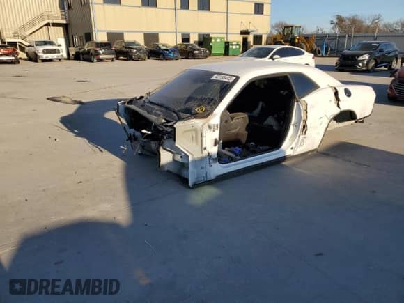 2018 Dodge Challenger SRT Hellcat Widebody with VIN 2C3CDZC94JH309729, listed as a Copart auction lot 42165445 with Not provided miles and Salvage title. Bid and sale history available at DreamBid. Image 1.