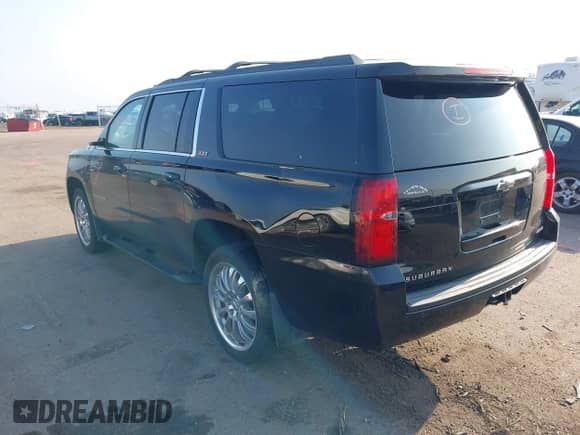 2017 Chevrolet Suburban LT с VIN 1GNSKHKC8HR267507, выставлен на аукционе IAAI как лот 42930051 с пробегом 144 188 миль миль и . История ставок и продаж доступна на DreamBid. Изображение 3.