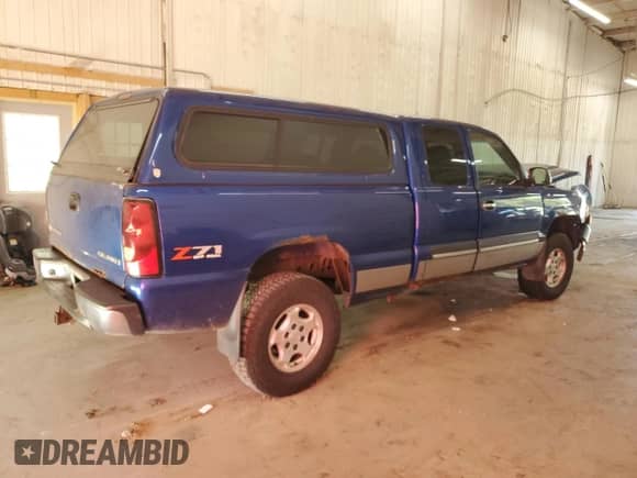 2004 Chevrolet Silverado 1500 Z71 с VIN 1GCEK19T64E137164, выставлен на аукционе Copart как лот 81909655 с пробегом 289 657 миль миль и Списание • Salvage title. История ставок и продаж доступна на DreamBid. Изображение 3.