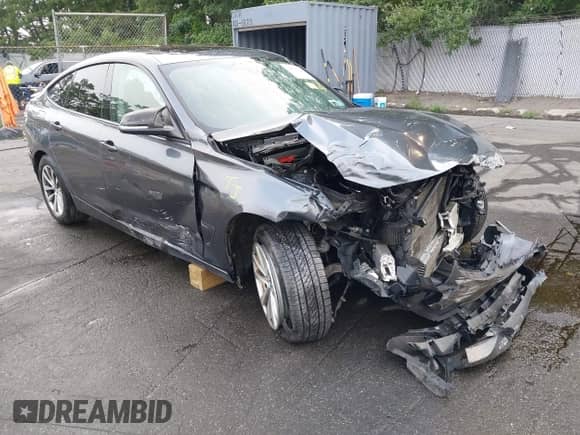 2014 BMW 3 Series 328i Gran Turismo xDrive с VIN WBA3X5C52ED557387, выставлен на аукционе IAAI как лот 42890721 с пробегом 97 589 миль миль и . История ставок и продаж доступна на DreamBid. Изображение 6.