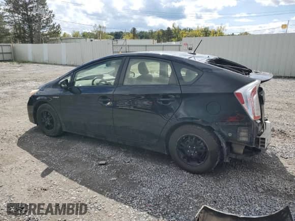 2013 Toyota Prius Two с VIN JTDKN3DU1D1716169, выставлен на аукционе Copart как лот 84424055 с пробегом 146 138 миль миль и Списание • Salvage title. История ставок и продаж доступна на DreamBid. Изображение 2.