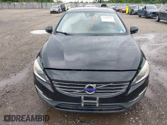 2016 Volvo S60 T5 Drive-E Premier z VIN YV126MFK7G2407961, wystawiony jako IAAI lot #42640958 z przebiegiem 96 884 mil mil oraz . Historia ofert i sprzedaży dostępna na DreamBid. Obrazek 12.