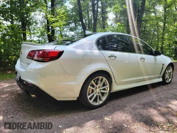 2015 Chevrolet SS с VIN 6G3F15RW0FL104087, выставлен на аукционе Copart как лот 70060545 с пробегом 65 890 миль миль и Чистый • Clean title. История ставок и продаж доступна на DreamBid. Изображение 4.