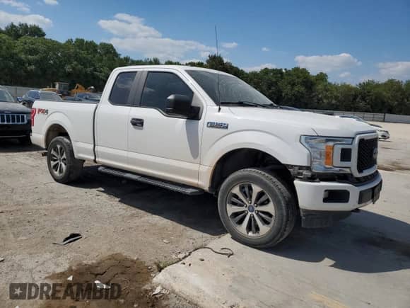 2019 Ford F-150 XL z VIN 1FTEX1EP1KKC61125, wystawiony jako Copart lot #69785145 z przebiegiem 200 150 mil mil oraz Szkoda całkowita • Salvage title. Historia ofert i sprzedaży dostępna na DreamBid. Obrazek 4.