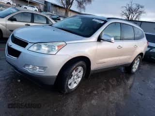 2009 Chevrolet Traverse 2LT с VIN 1GNEV23D19S141301, выставлен на аукционе Copart как лот 80721843 с пробегом 248 130 миль миль и Чистый • Clean title. История ставок и продаж доступна на DreamBid. Изображение 1.