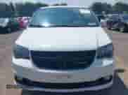 2018 Dodge Grand Caravan SE with VIN 2C4RDGBG9JR215169, listed as a IAAI auction lot 42734736 with 155,527 mi miles and . Bid and sale history available at DreamBid. Image 12.