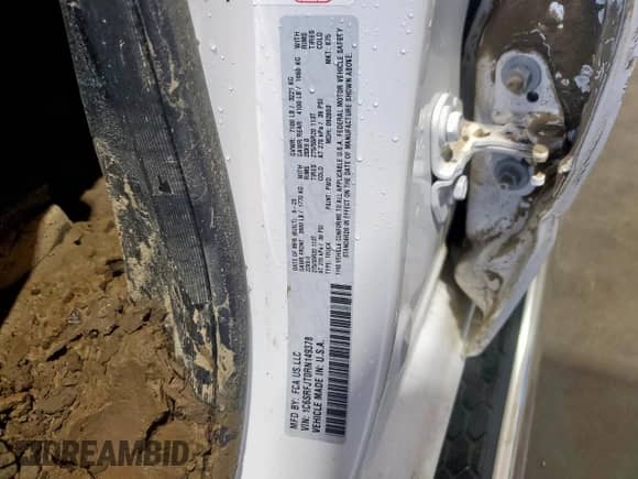 2024 Ram 1500 Laramie z VIN 1C6SRFJT0RN149378, wystawiony jako Copart lot #71097975 z przebiegiem Nie podano mil oraz Szkoda całkowita • Salvage title. Historia ofert i sprzedaży dostępna na DreamBid. Obrazek 12.