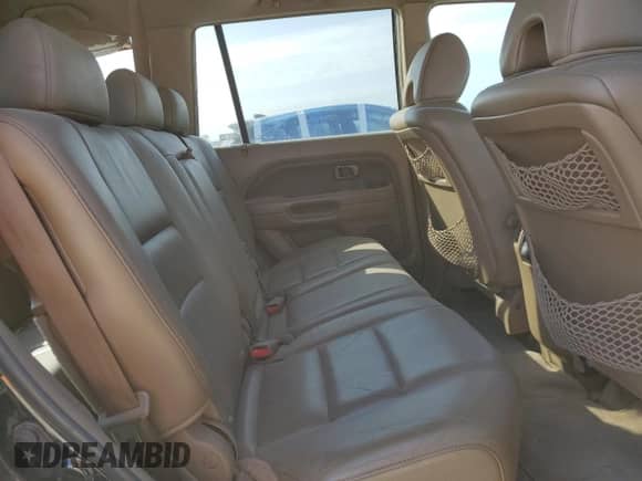 2006 Honda Pilot EX-L z VIN 5FNYF287X6B046511, wystawiony jako Copart lot #89440935 z przebiegiem 182 356 mil mil oraz Czysty tytuł • Clean title. Historia ofert i sprzedaży dostępna na DreamBid. Obrazek 11.