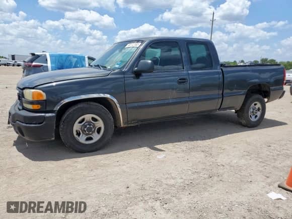 2003 GMC Sierra 1500 SLE с VIN 1GTEC19V13Z320686, выставлен на аукционе Copart как лот 66172165 с пробегом Не указан миль и Списание • Salvage title. История ставок и продаж доступна на DreamBid. Изображение 1.
