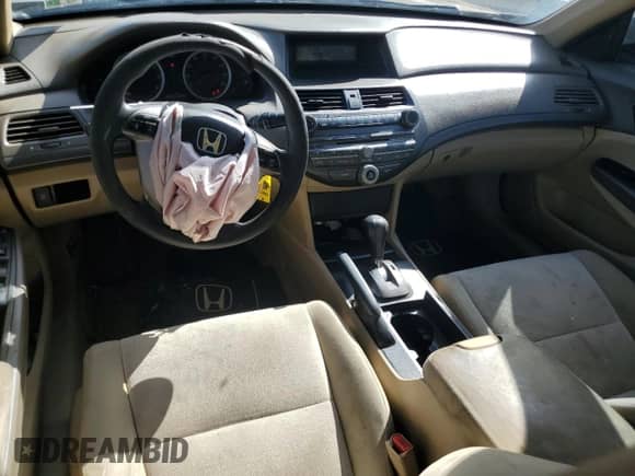 2010 Honda Accord LX с VIN 1HGCP2F30AA117502, выставлен на аукционе Copart как лот 85292755 с пробегом 162 027 миль миль и Списание • Salvage title. История ставок и продаж доступна на DreamBid. Изображение 8.