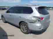 2015 Nissan Pathfinder S с VIN 5N1AR2MNXFC624659, выставлен на аукционе IAAI как лот 42033206 с пробегом 170 773 миль миль и . История ставок и продаж доступна на DreamBid. Изображение 3.