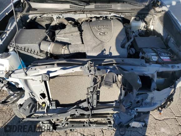 2021 Toyota Tacoma SR with VIN 3TMCZ5AN1MM425739, listed as a Copart auction lot 84917565 with 77,559 mi miles and Clean title. Bid and sale history available at DreamBid. Image 11.