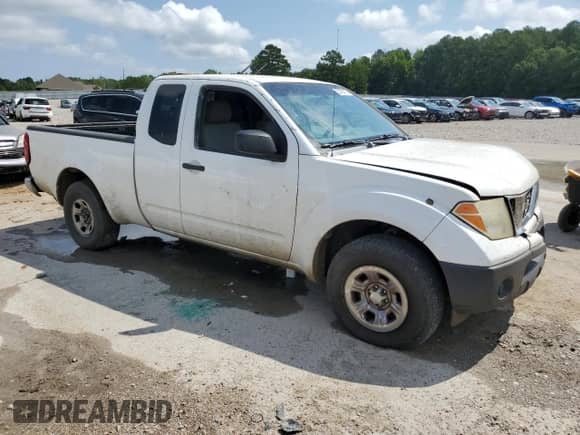 2006 Nissan Frontier XE with VIN 1N6BD06TX6C413756, listed as a Copart auction lot 63799475 with 200,269 mi miles and Salvage title. Bid and sale history available at DreamBid. Image 4.