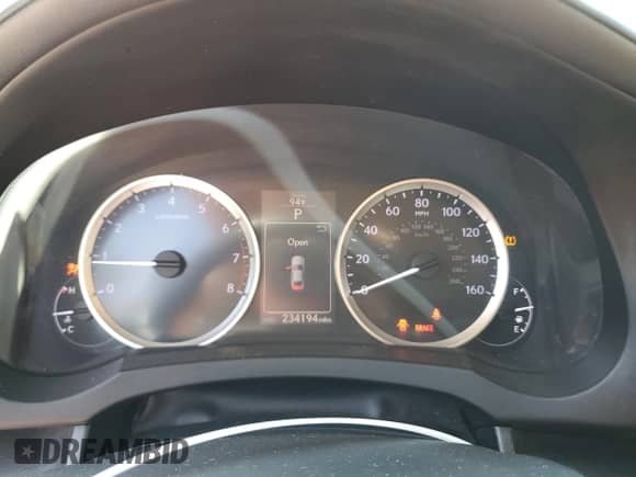 2014 Lexus IS 250 с VIN JTHBF1D27E5028640, выставлен на аукционе Copart как лот 66770485 с пробегом 234 194 миль миль и Списание • Salvage title. История ставок и продаж доступна на DreamBid. Изображение 9.