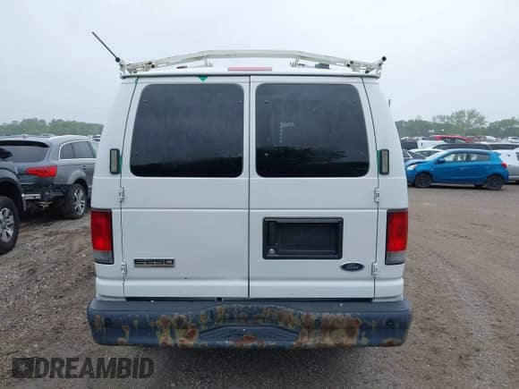 2012 Ford Econoline Cargo Recreational with VIN 1FTNE2EL7CDB36239, listed as a IAAI auction lot 42311374 with 152,547 mi miles and . Bid and sale history available at DreamBid. Image 16.