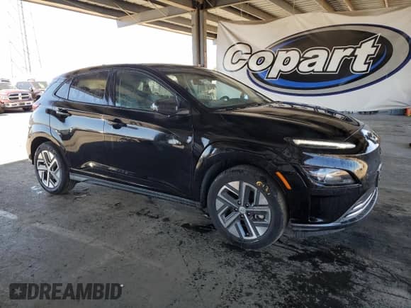 2023 Hyundai Kona SEL с VIN KM8K33AG9PU190764, выставлен на аукционе Copart как лот 85872935 с пробегом 43 055 миль миль и Списание • Salvage title. История ставок и продаж доступна на DreamBid. Изображение 4.