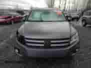 2012 Volkswagen Tiguan SE с VIN WVGBV7AX3CW006368, выставлен на аукционе Copart как лот 79695794 с пробегом 103 343 миль миль и Списание • Salvage title. История ставок и продаж доступна на DreamBid. Изображение 5.