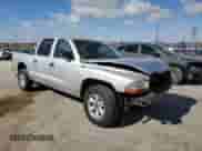 2004 Dodge Dakota Sport с VIN 1D7HL38K94S662595, выставлен на аукционе Copart как лот 53005785 с пробегом 78 140 миль миль и Списание • Salvage title. История ставок и продаж доступна на DreamBid. Изображение 4.