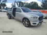 2020 Ram 1500 Limited z VIN 1C6SRFHT2LN153493, wystawiony jako Copart lot #67365545 z przebiegiem 68 828 mil mil oraz Szkoda całkowita • Salvage title. Historia ofert i sprzedaży dostępna na DreamBid. Obrazek 4.