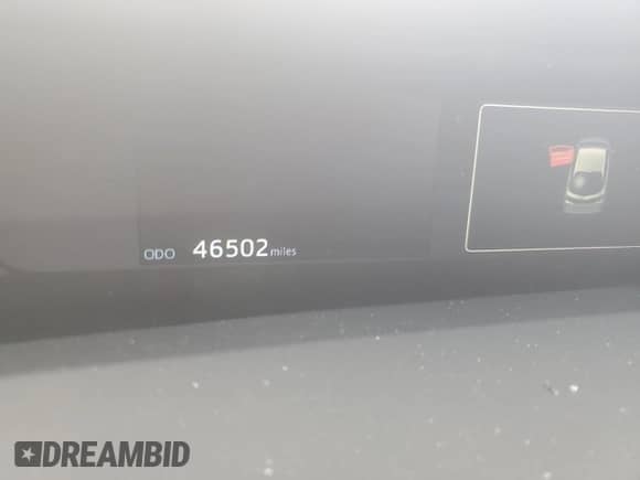 2021 Toyota Prius XLE with VIN JTDKAMFP1M3190154, listed as a Copart auction lot 86314715 with 46,502 mi miles and Salvage title. Bid and sale history available at DreamBid. Image 9.