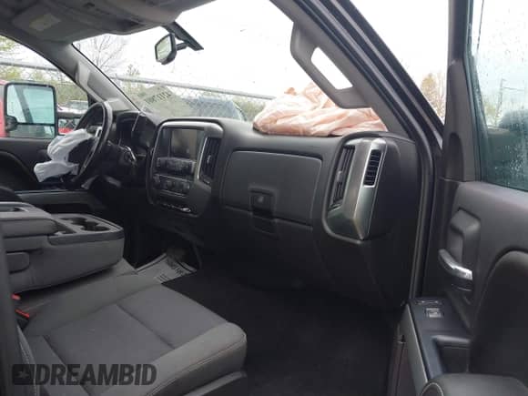2016 Chevrolet Silverado 2500HD LT z VIN 1GC2KVEG3GZ334681, wystawiony jako IAAI lot #42117801 z przebiegiem 99 516 mil mil oraz . Historia ofert i sprzedaży dostępna na DreamBid. Obrazek 5.
