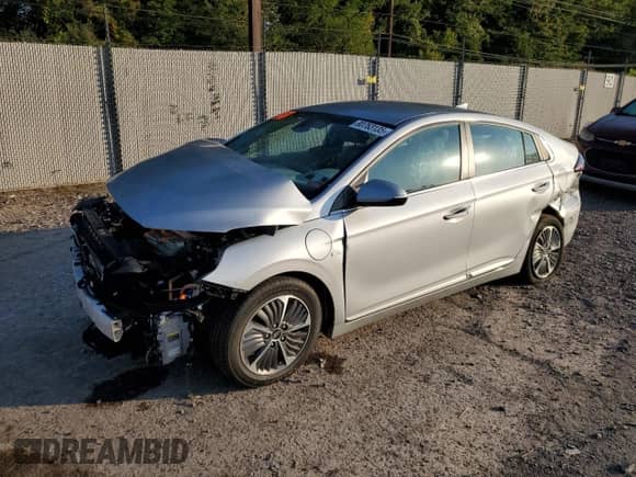 2020 Hyundai Ioniq SEL с VIN KMHC75LD6LU233586, выставлен на аукционе Copart как лот 80763135 с пробегом 52 213 миль миль и Чистый • Clean title. История ставок и продаж доступна на DreamBid. Изображение 1.