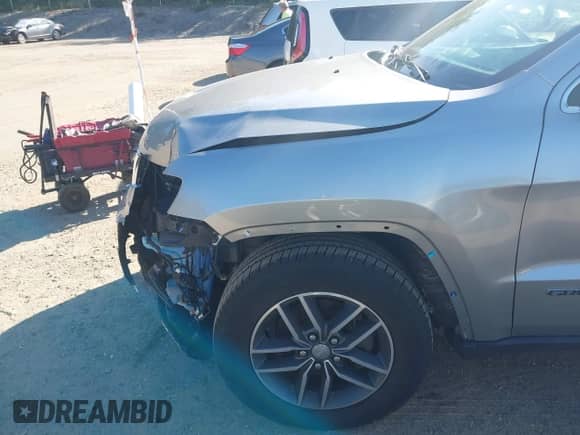 2018 Jeep Grand Cherokee Sterling с VIN 1C4RJFBG1JC373565, выставлен на аукционе IAAI как лот 43195683 с пробегом 103 763 миль миль и . История ставок и продаж доступна на DreamBid. Изображение 16.