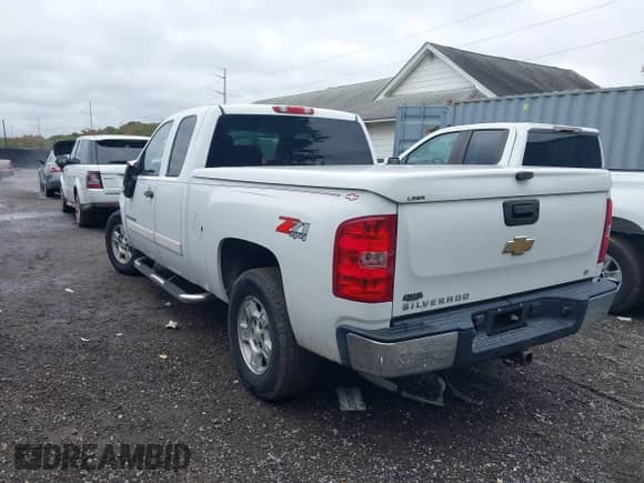 2007 Chevrolet Silverado 1500 1LT с VIN 2GCEK19C671595079, выставлен на аукционе IAAI как лот 43421335 с пробегом 89 792 миль миль и . История ставок и продаж доступна на DreamBid. Изображение 3.
