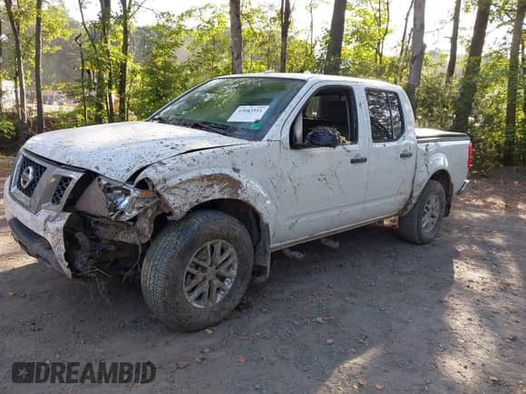 2017 Nissan Frontier SV z VIN 1N6AD0EV0HN738650, wystawiony jako IAAI lot #43083511 z przebiegiem 116 840 mil mil oraz . Historia ofert i sprzedaży dostępna na DreamBid. Obrazek 2.