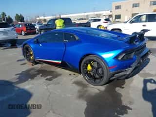 2019 Lamborghini Huracan с VIN ZHWUD4ZF8KLA11733, выставлен на аукционе IAAI как лот 41433768 с пробегом 11 736 миль миль и . История ставок и продаж доступна на DreamBid. Изображение 3.