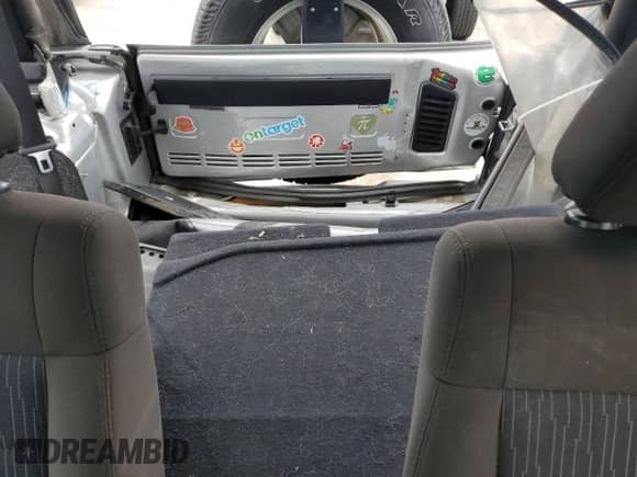 2012 Jeep Wrangler Sport с VIN 1C4AJWAG6CL267694, выставлен на аукционе Copart как лот 63449144 с пробегом 86 642 миль миль и Списание • Salvage title. История ставок и продаж доступна на DreamBid. Изображение 10.