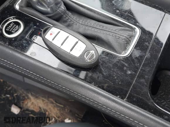 2021 Nissan Kicks SR z VIN 3N1CP5DV6ML474963, wystawiony jako IAAI lot #43302924 z przebiegiem 14 218 mil mil oraz . Historia ofert i sprzedaży dostępna na DreamBid. Obrazek 11.