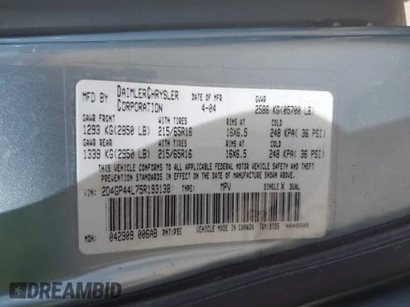 2005 Dodge Caravan SXT with VIN 2D4GP44L75R193138, listed as a IAAI auction lot 42073429 with 206,915 mi miles and . Bid and sale history available at DreamBid. Image 9.