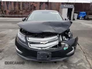 2015 Chevrolet Volt z VIN 1G1RC6E45FU141573, wystawiony jako Copart lot #69083593 z przebiegiem 133 886 mil mil oraz . Historia ofert i sprzedaży dostępna na DreamBid. Obrazek 5.