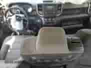 2020 Ram 1500 Big Horn с VIN 1C6SRFFT9LN201297, выставлен на аукционе Copart как лот 85906795 с пробегом Не указан миль и Чистый • Clean title. История ставок и продаж доступна на DreamBid. Изображение 8.