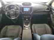 2019 Subaru Forester Touring z VIN JF2SKAWC7KH514752, wystawiony jako Copart lot #69061925 z przebiegiem 55 218 mil mil oraz Szkoda całkowita • Salvage title. Historia ofert i sprzedaży dostępna na DreamBid. Obrazek 8.