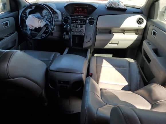 2014 Honda Pilot EX-L with VIN 5FNYF3H5XEB027668, listed as a Copart auction lot 85539545 with 169,191 mi miles and Salvage title. Bid and sale history available at DreamBid. Image 8.