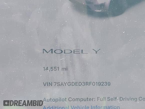 2024 Tesla Model Y с VIN 7SAYGDED3RF019239, выставлен на аукционе IAAI как лот 42978849 с пробегом 14 551 миль миль и . История ставок и продаж доступна на DreamBid. Изображение 15.