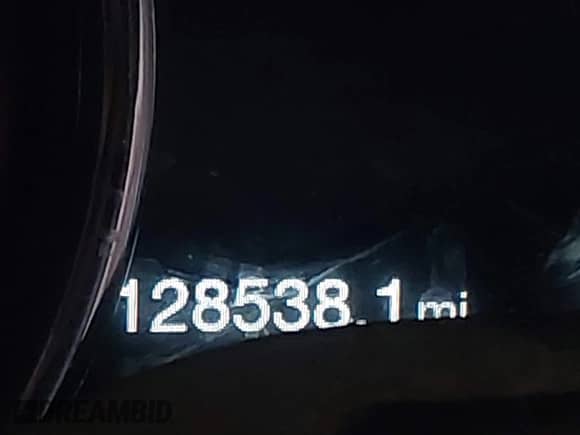 2019 Ford F-250 XL with VIN 1FT7W2B6XKEF64755, listed as a IAAI auction lot 42070585 with 128,538 mi miles and . Bid and sale history available at DreamBid. Image 7.