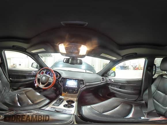 2016 Jeep Grand Cherokee Limited с VIN 1C4RJFBG6GC389687, выставлен на аукционе Copart как лот 47033515 с пробегом 105 656 миль миль и На запчасти • Non repairable. История ставок и продаж доступна на DreamBid. Изображение 13.