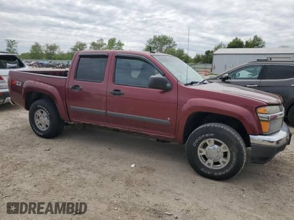 2008 Chevrolet Colorado 2LT z VIN 1GCDT13E588155291, wystawiony jako Copart lot #58666865 z przebiegiem 173 567 mil mil oraz Czysty tytuł • Clean title. Historia ofert i sprzedaży dostępna na DreamBid. Obrazek 4.